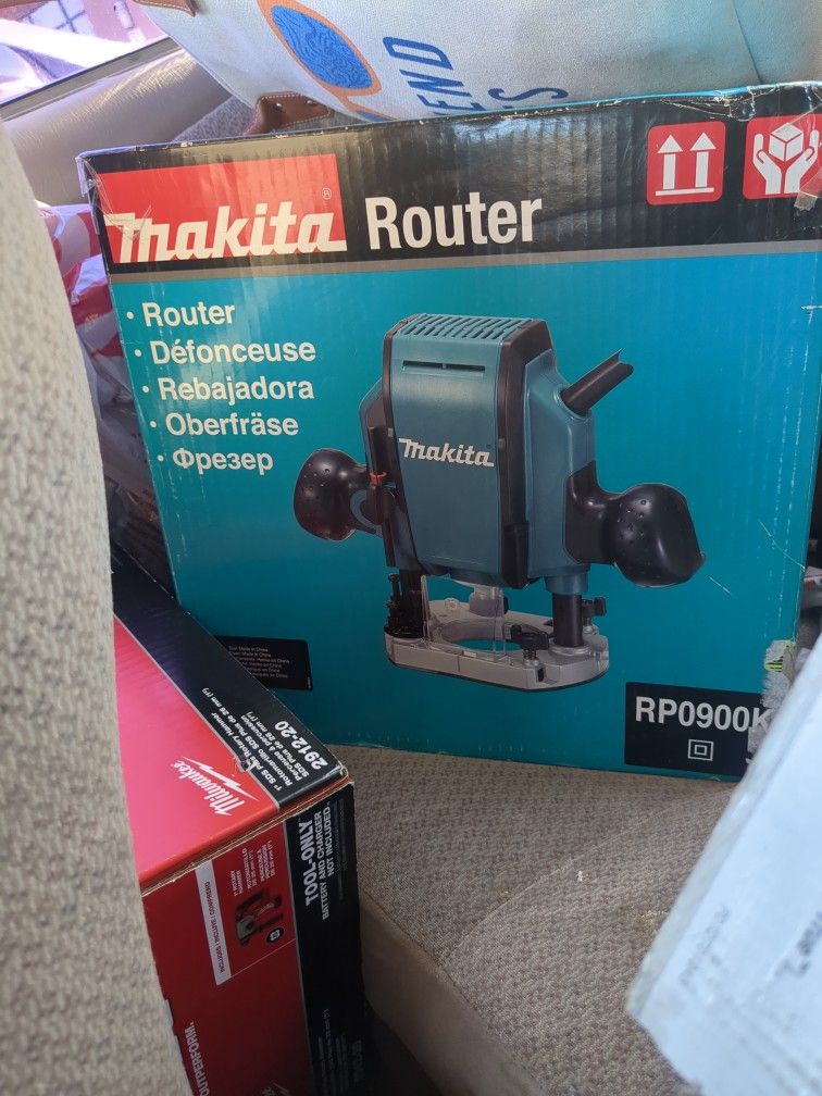 Makita Router
