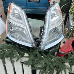 06-09 Toyota Prius Head Lights 