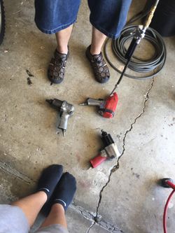 Air compressor guns