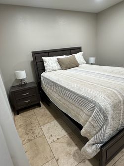 Queen bed