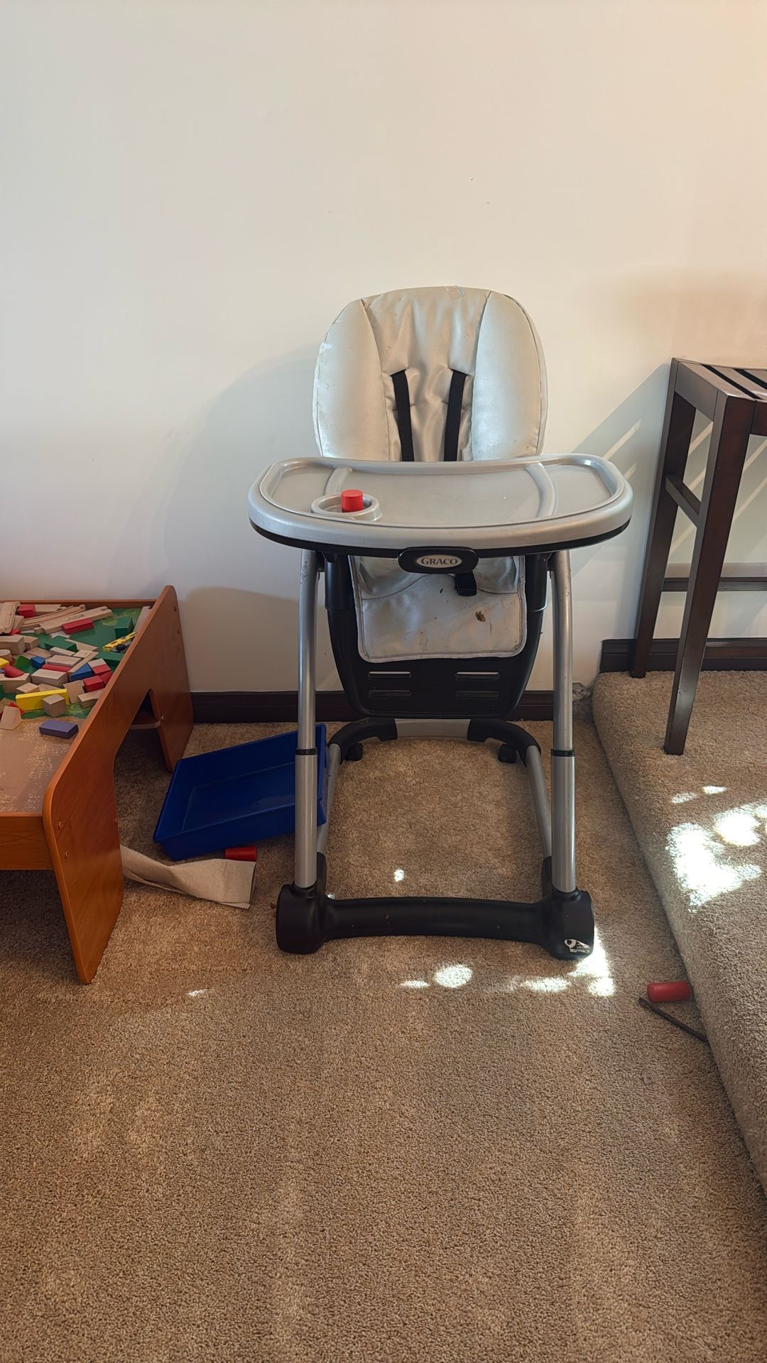 Free High chair
