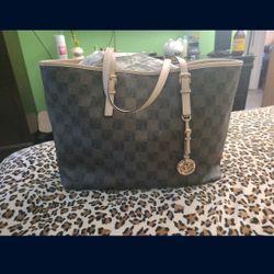 Mk Purse
