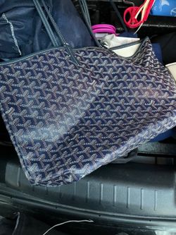 Goyard bag