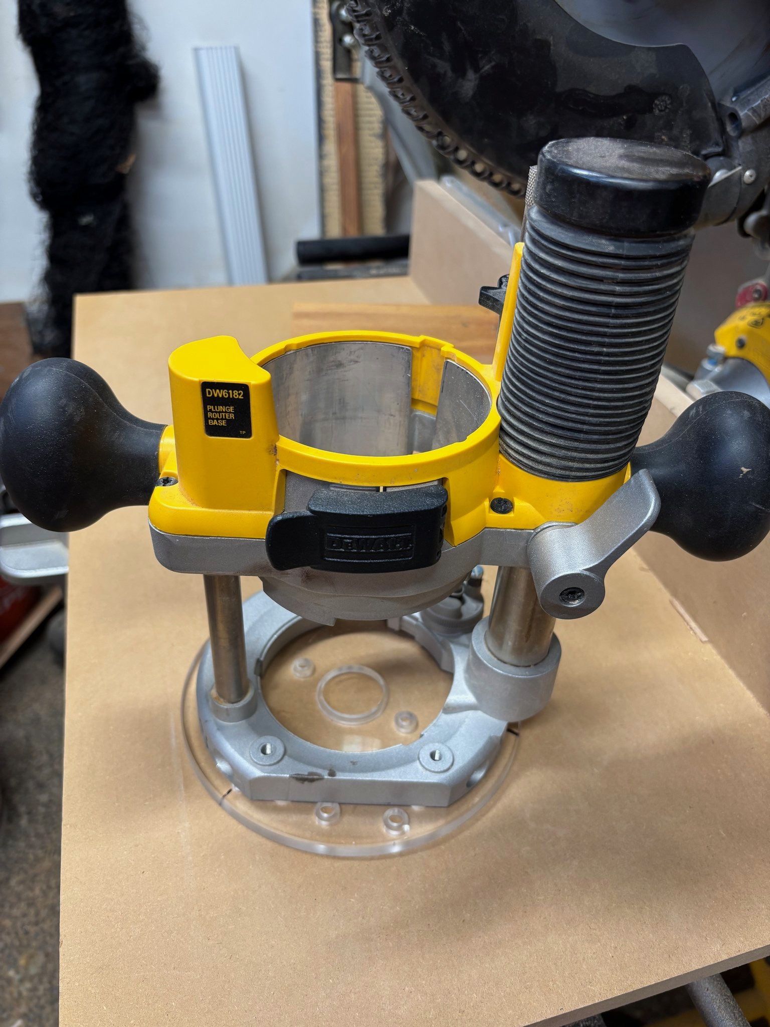 DEWALT Plunger Base for DW616/618 Routers
