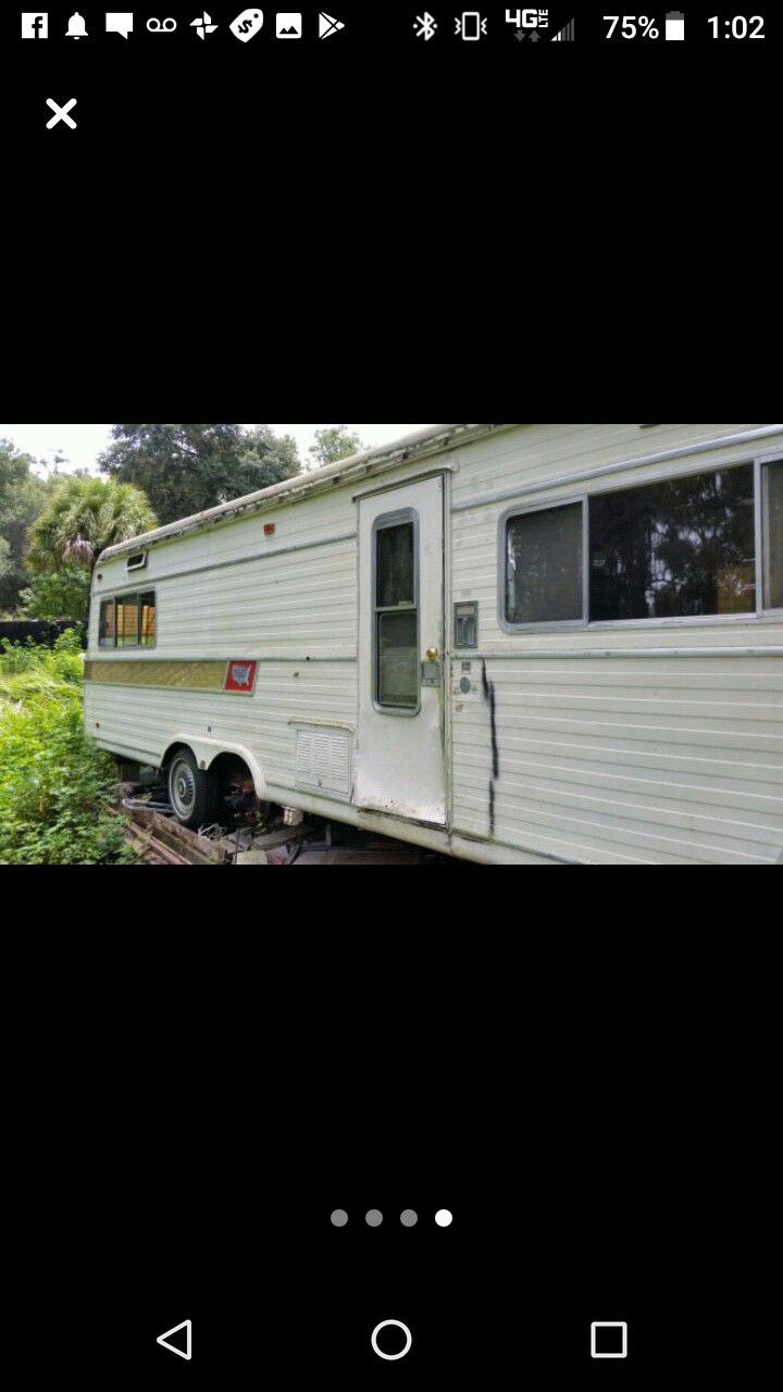 Holiday rambler 32 ft clean