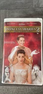 VHS Tape The Princess Diaries 2 - Excellent Condition
