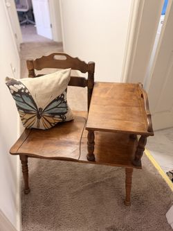 Vintage Gossip Chair 