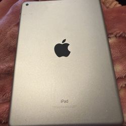 Vendo iPad Os 16.5.1