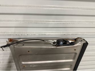 99-07 GM GMC Sierra Chevy Silverado tailgate 59U color