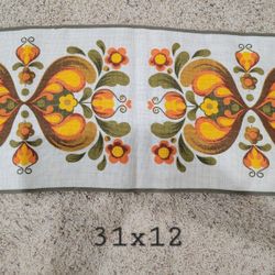 Vintage Table Runner