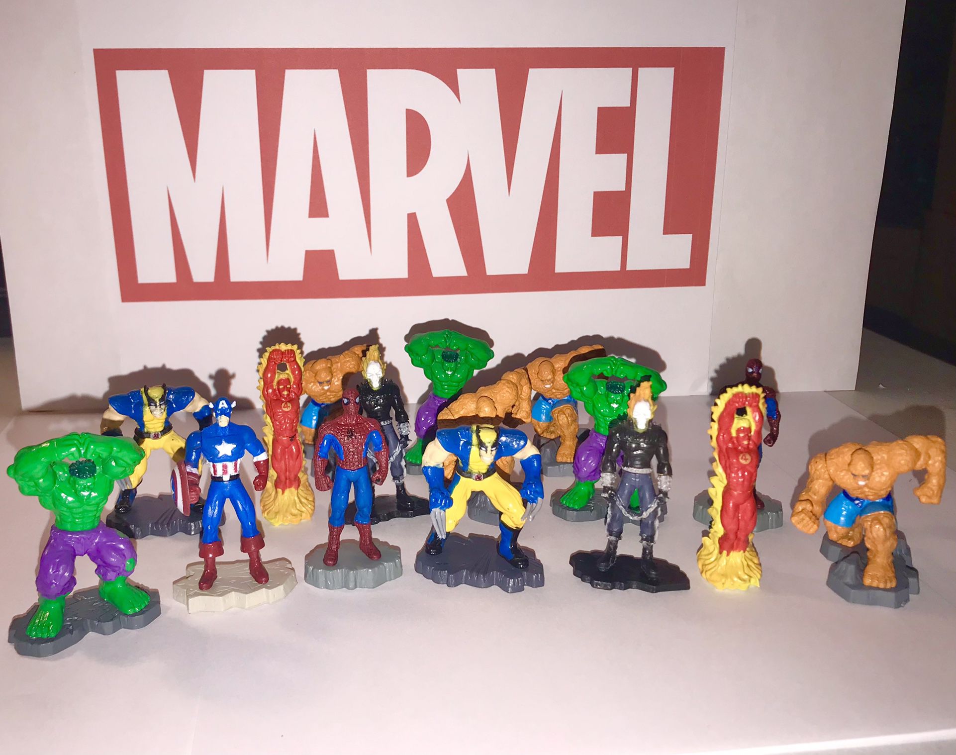 Marvel Buildable Figure Set of 16