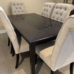 Dining Table With Chairs 
