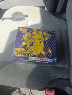 Pokémon Scarlet & Violet Surging Sparks Elite Trainer Box