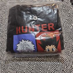 Boys Hunter Anime Sweatshirt Medium New