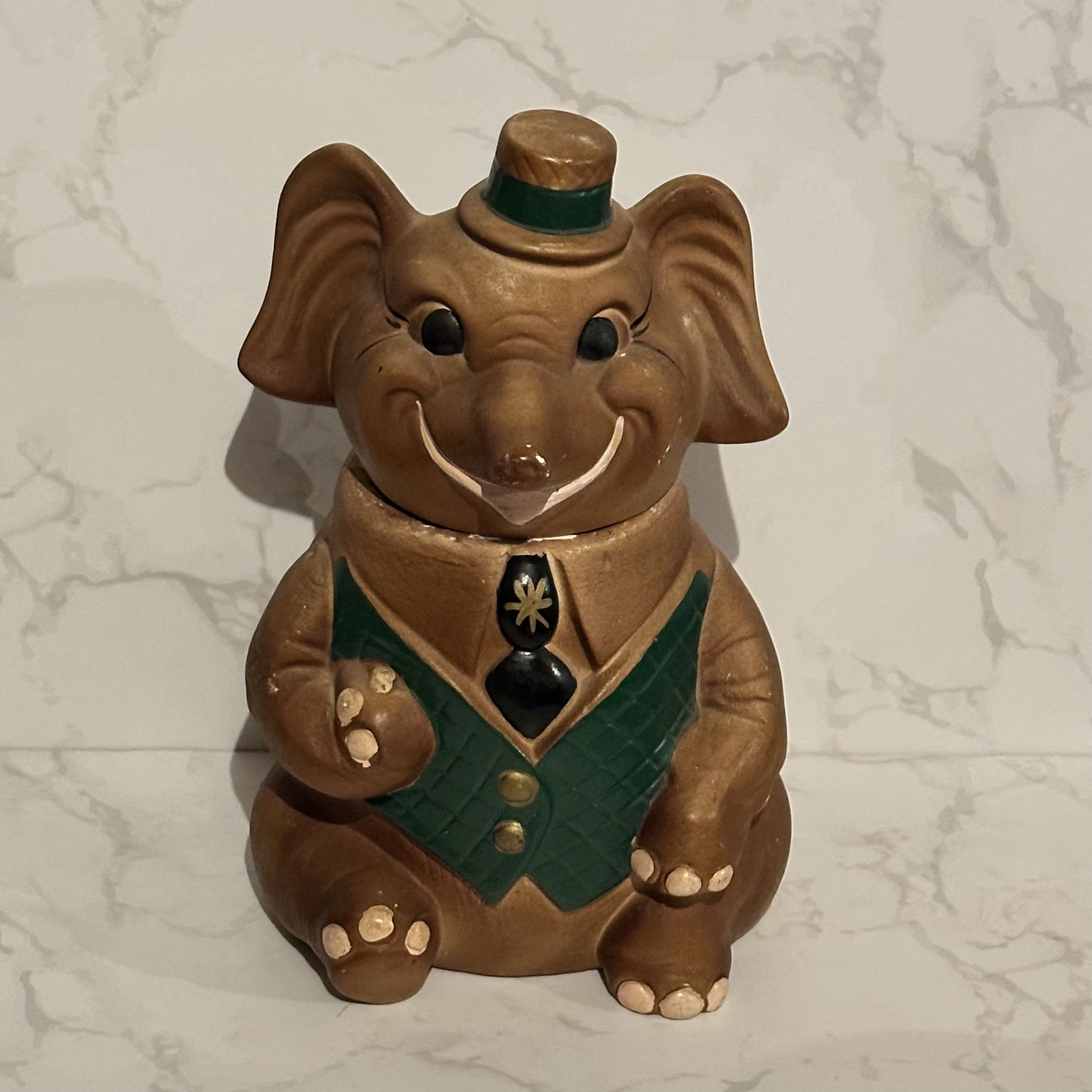 Vintage Bingo The Elephant Cookie Jar