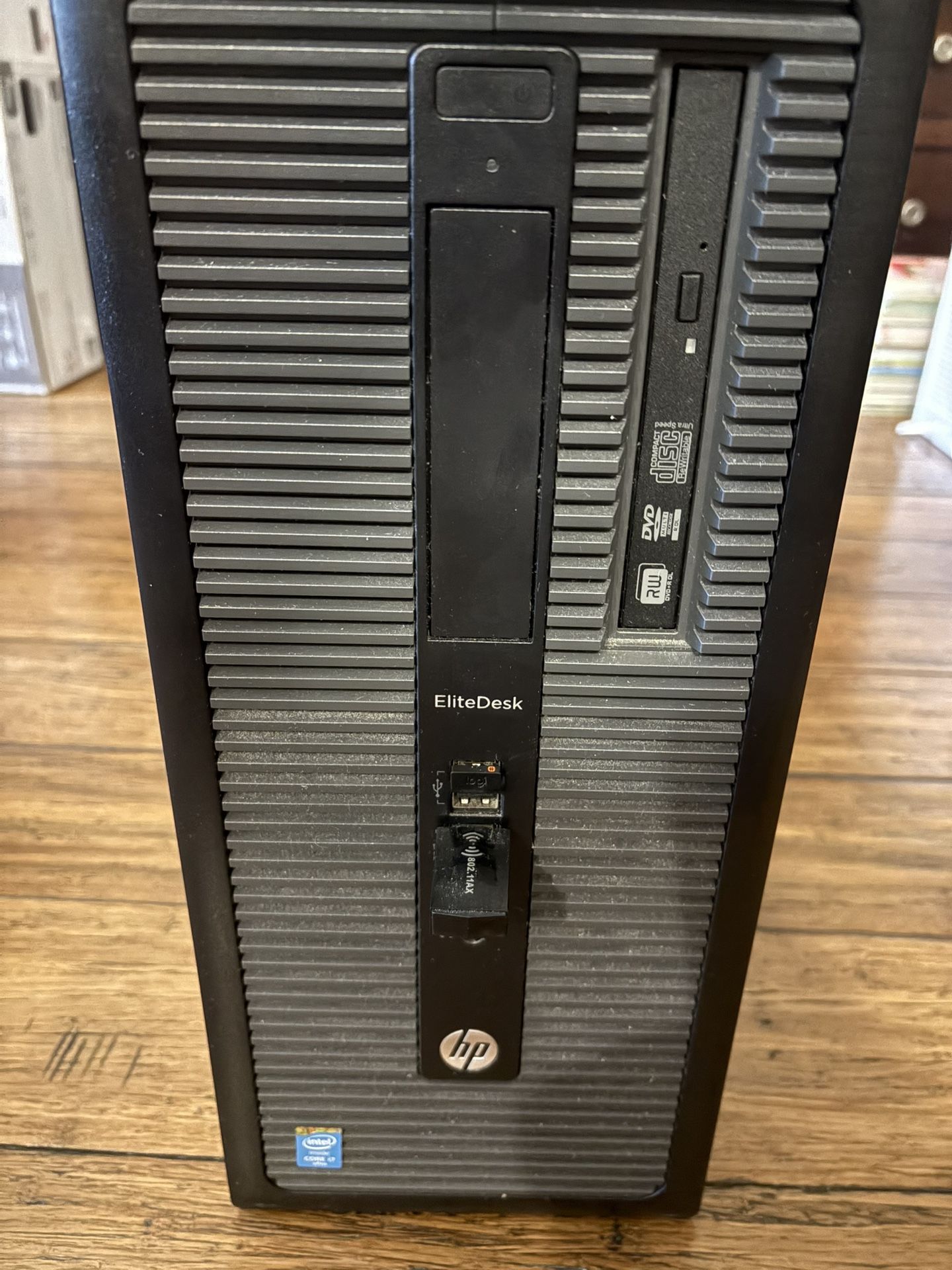 HP Entry Level Gaming Tower, Samsung Monitor, Nvidia GeForce GTX1650OC, SSD