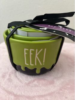 Rae Dunn EEK Measuring Cups