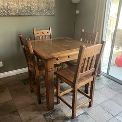Dinner Table And Chairs 