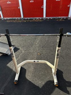 squat bench