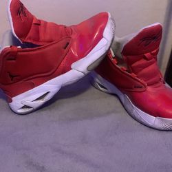 Red jordan aura read description