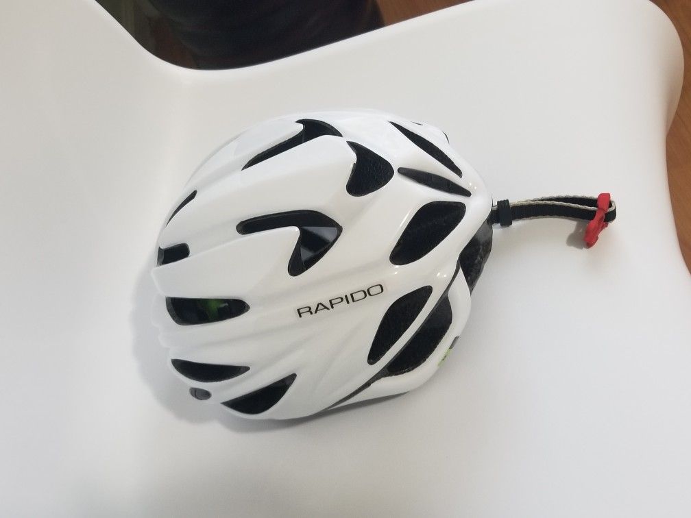 Casco rápido súper liviano in italy