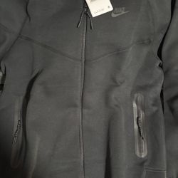Black Tracksuit Men’s Medium