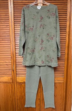 e.d.lee M Women’s Casual Green Floral Waffle Weave 2-Piece Lounge Set