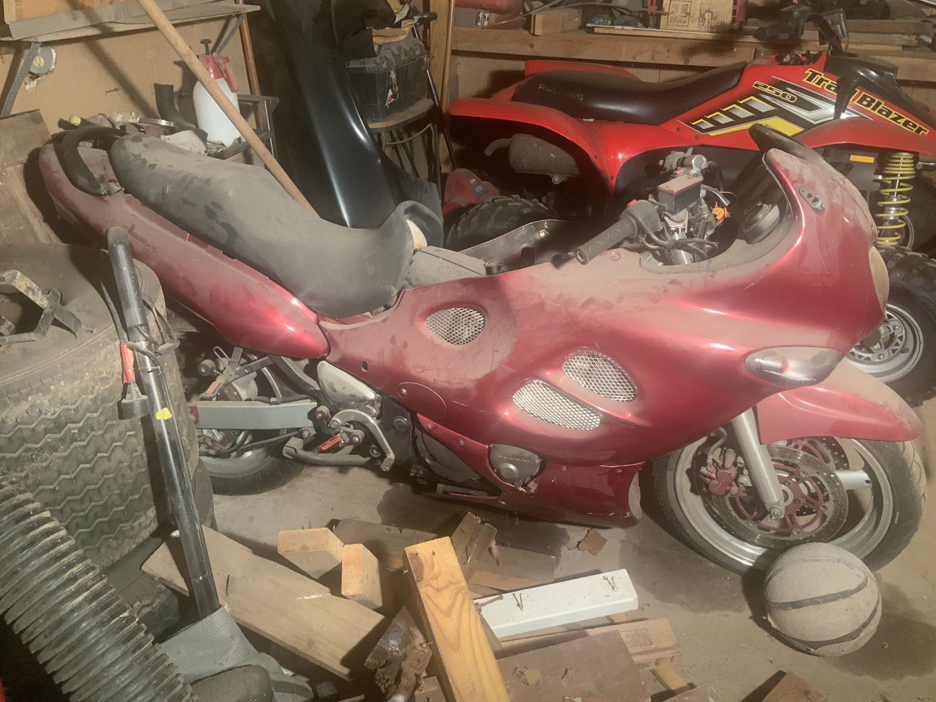 600 Katana And Zx 900r