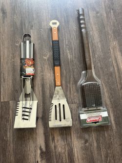 4 Pieces Grill Tools 