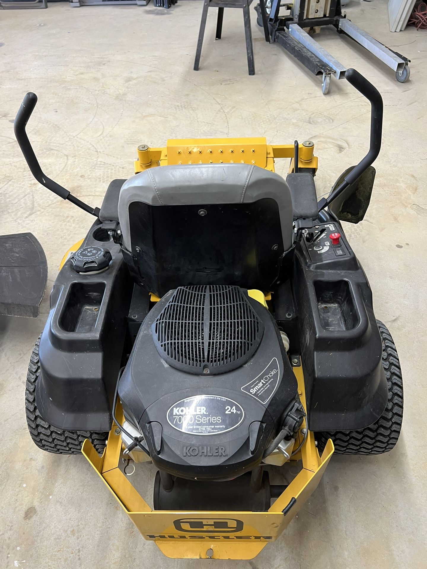 Zero Turn Mower Mfg, Hustler 56” Cut
