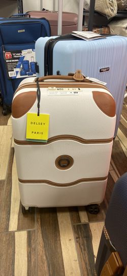 Delsey Paris Hardshell Spinner Luggage