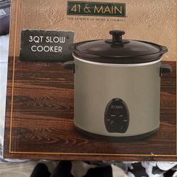 Brand New Slow Cooker/Crock Pot
