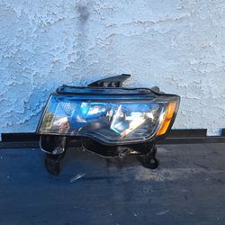 2017-2022 JEEP GRAND CHEROKEE HEADLAMP DRIVER SIDE OEM