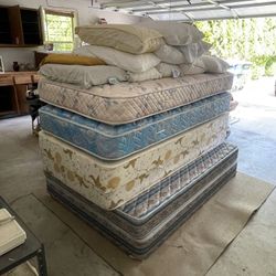 FREE -Kitchenware, Furniture, Household 