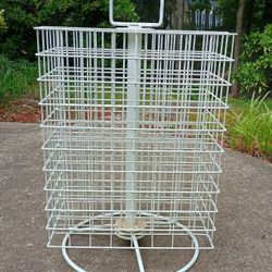 White Rotating Wire Display With Top Handle