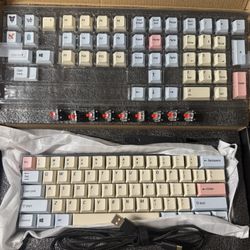 Complete Gaming Keyboard Set