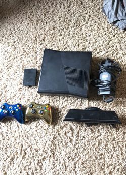 Xbox 360 with Kinect 2 controllers and a hard drive