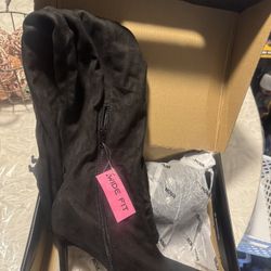 knee High Fashion Nova Boots