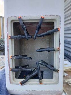 24 * 24 * 48" Center Console With 17" Wide Hatch