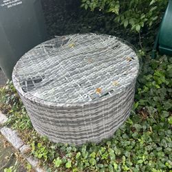 Free Table - Pickup In Greenwich CT 