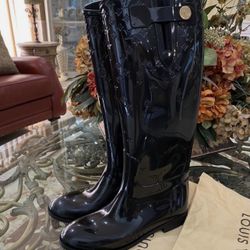 Rain Boots Size 8