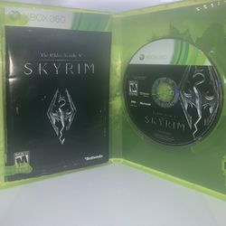 The Elder Scroll V. Skyrim. Xbox 360 Game