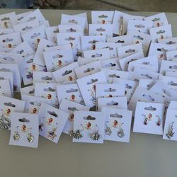 75+ Pair Id Earrings 