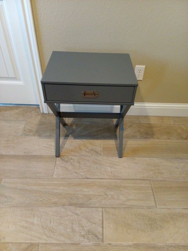 Nightstands/End Tables