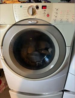 Whirlpool gas washer + dryer