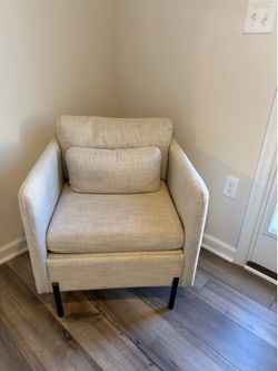 Pair of armrest chairs