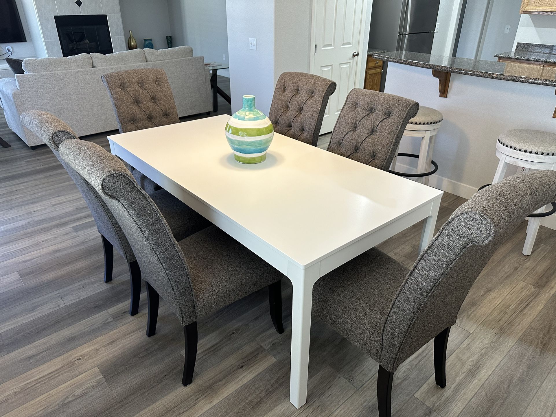 White Dining Table With 6 Chairs