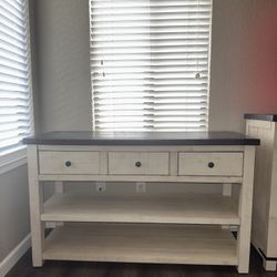 Accent Table