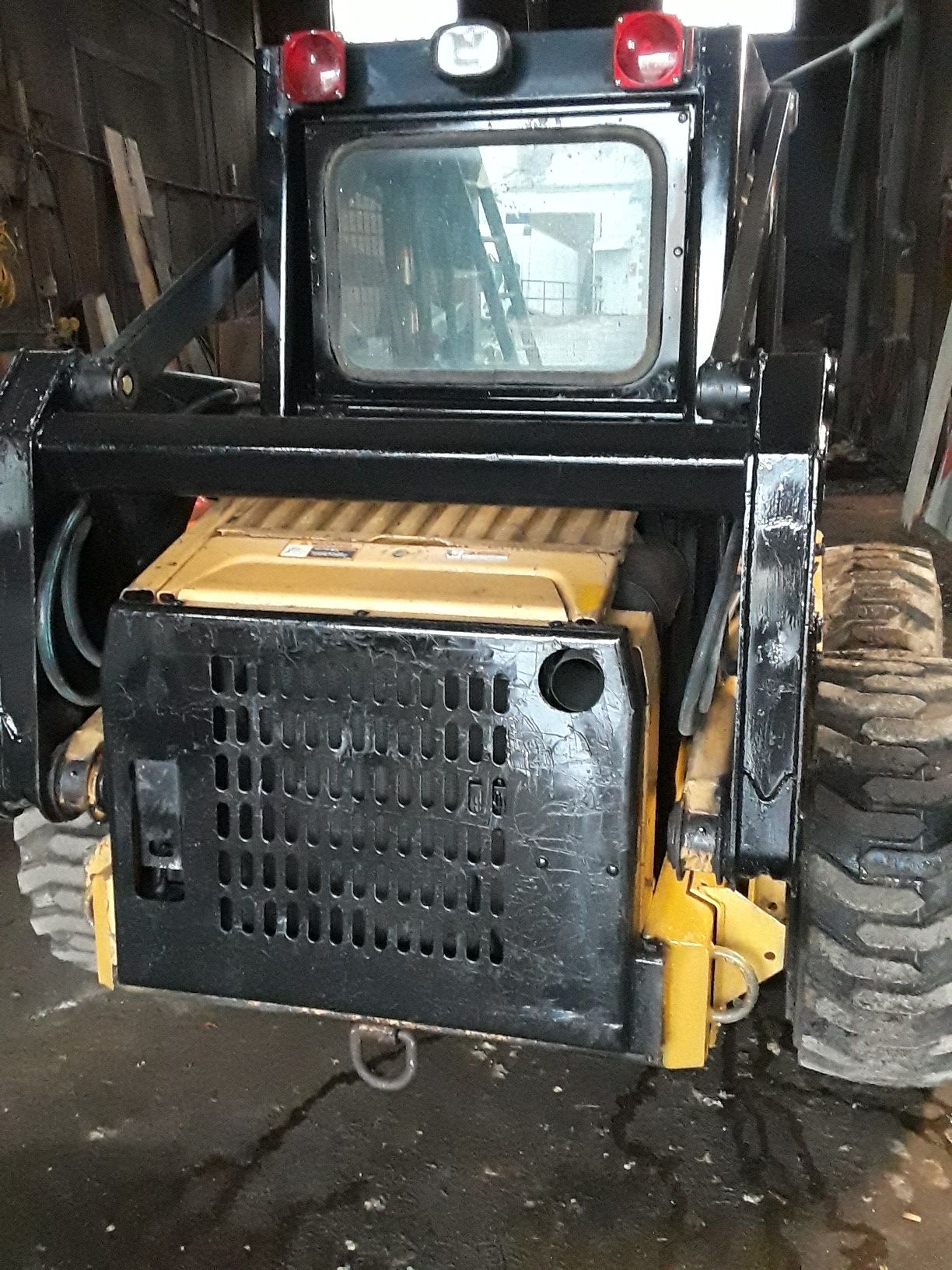 New Holland 665 skid steer