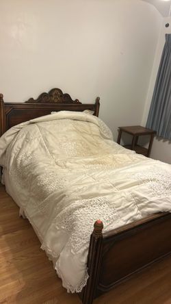 Queen size bed